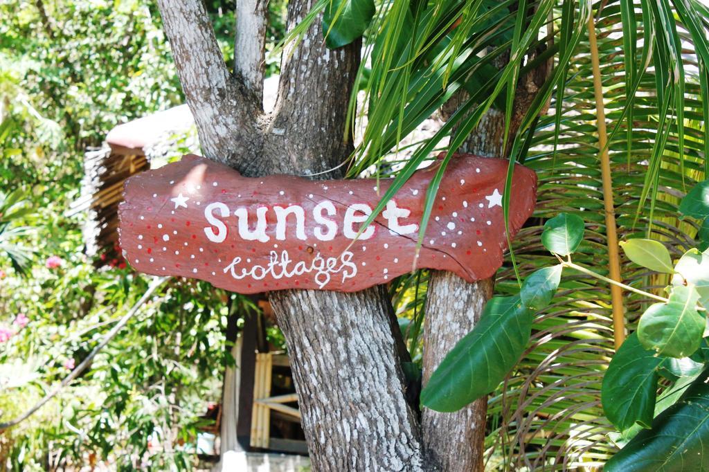 Sunset Cottages Hitokalak エクステリア 写真